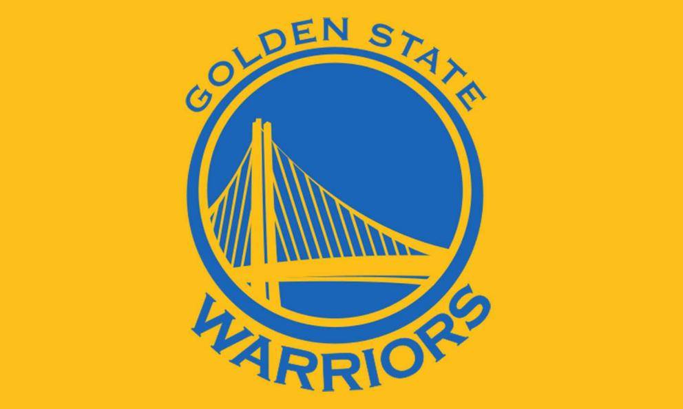 篮球篮网球迷为球队送上支持横幅（篮网球迷举起横幅为球队助威）