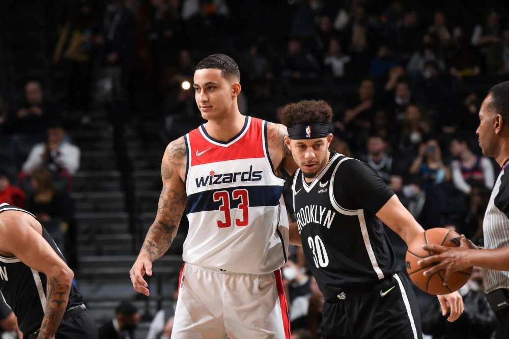 外媒：马赛和国米争18岁中卫布拉尼米尔，哈伊杜克要价600万欧（外媒称马赛与国米竞逐18岁中卫布拉尼米尔，哈伊杜克标价600万欧元）