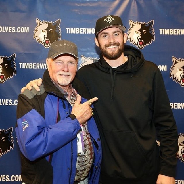 意甲积分榜：米兰凭净胜球领跑，前四只差1分，尤文仍第7（意甲积分形势：米兰以净胜球登顶，前四仅差1分，尤文依旧第7）